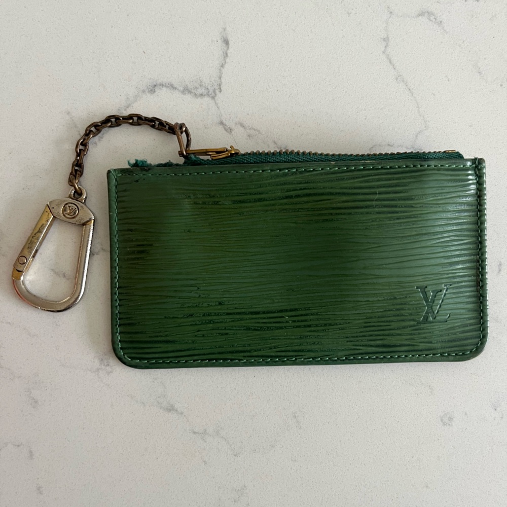 ❌SOLD Louis Vuitton Vintage Epi Pouch